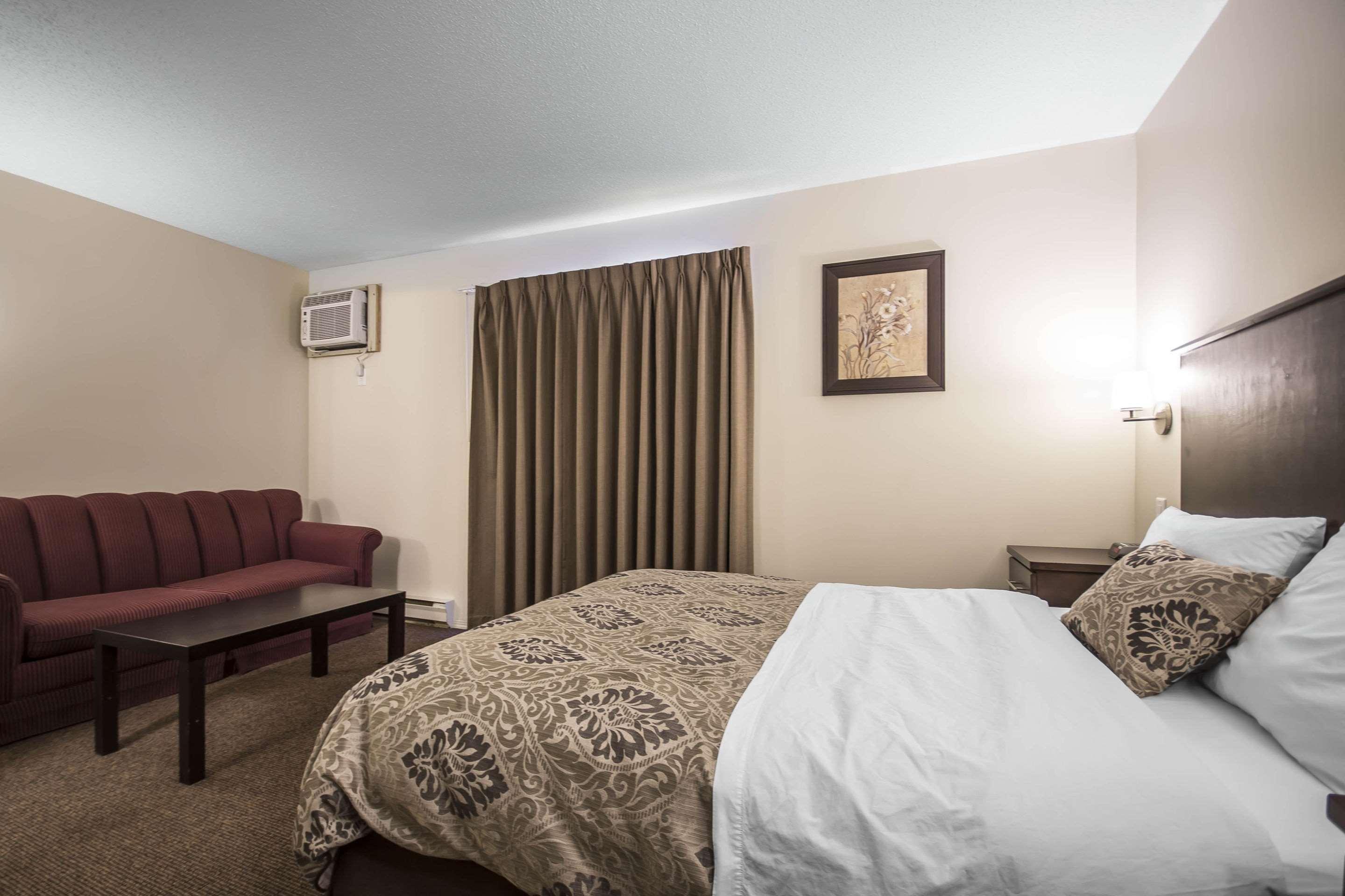 Econo Lodge Vernon Extérieur photo
