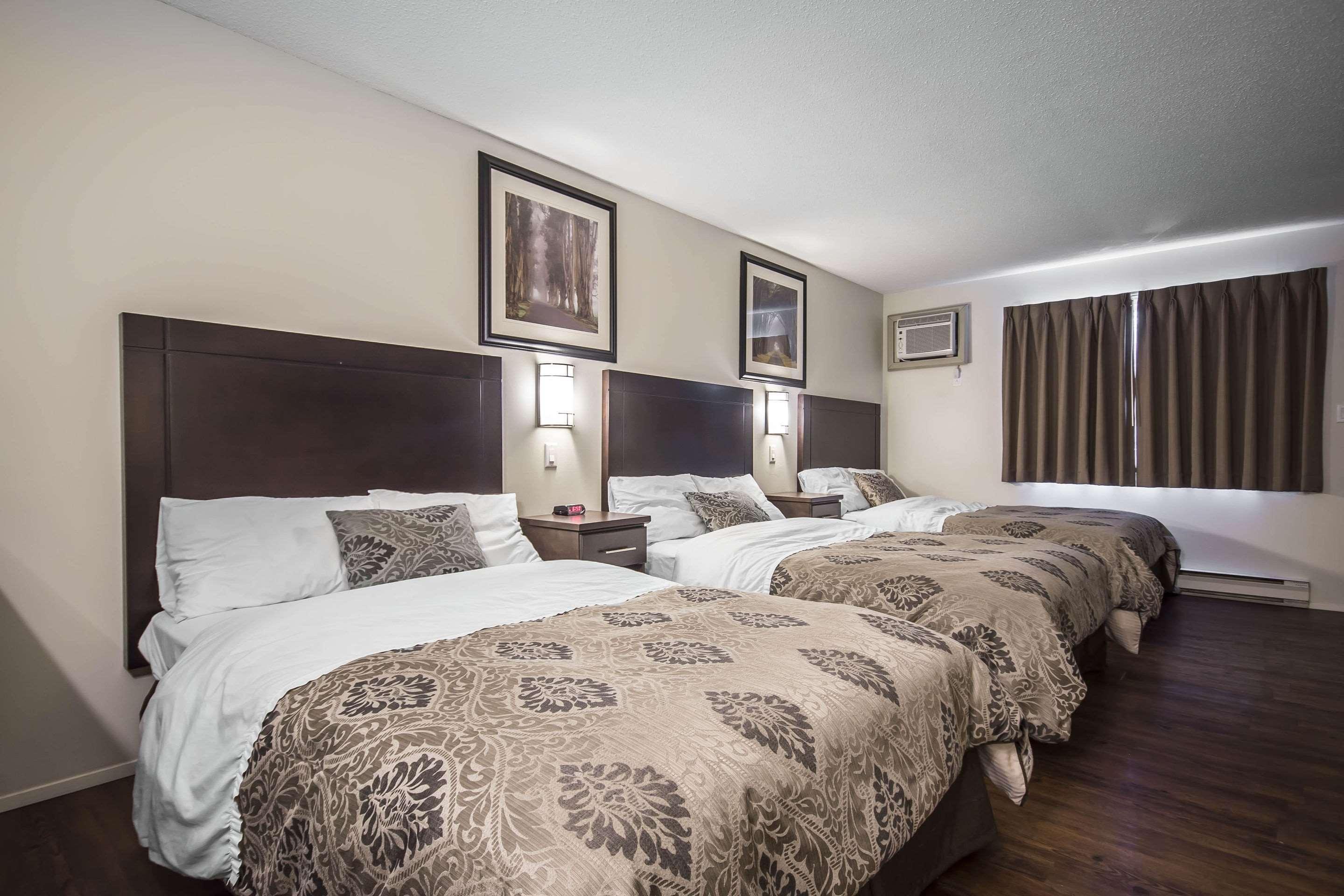Econo Lodge Vernon Extérieur photo
